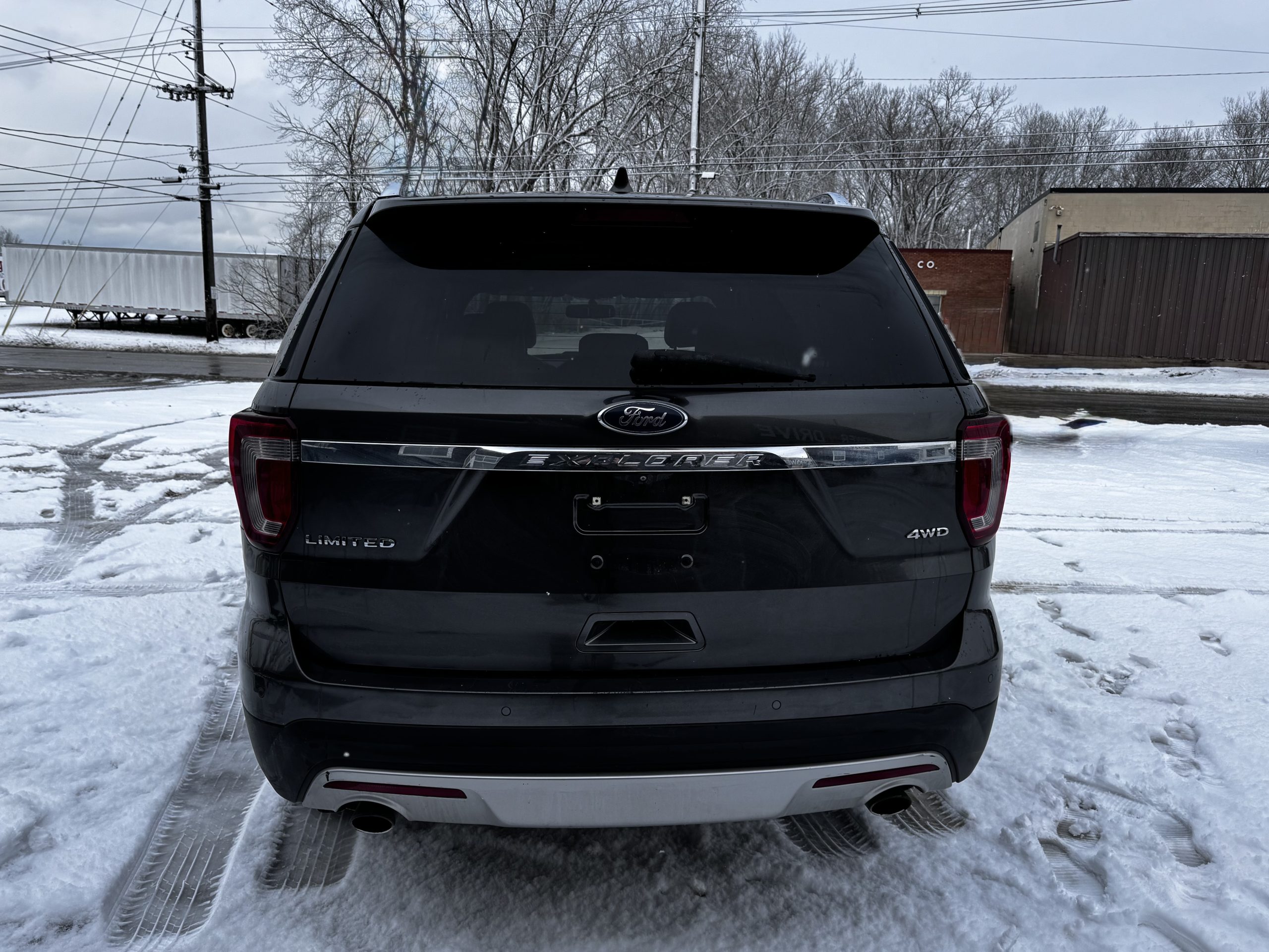 2017 Ford Explorer Limited - Photo 6