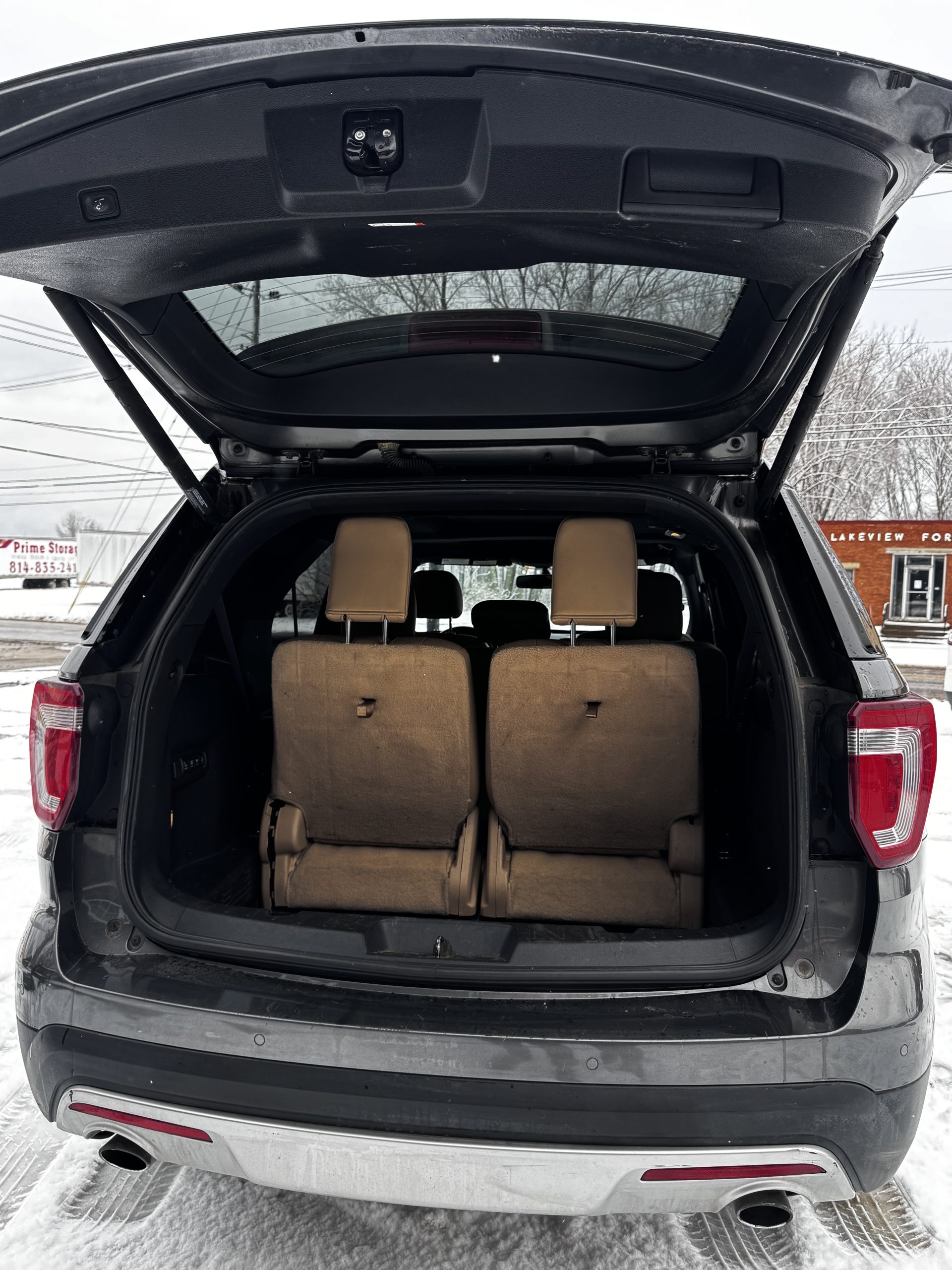 2017 Ford Explorer Limited - Photo 10
