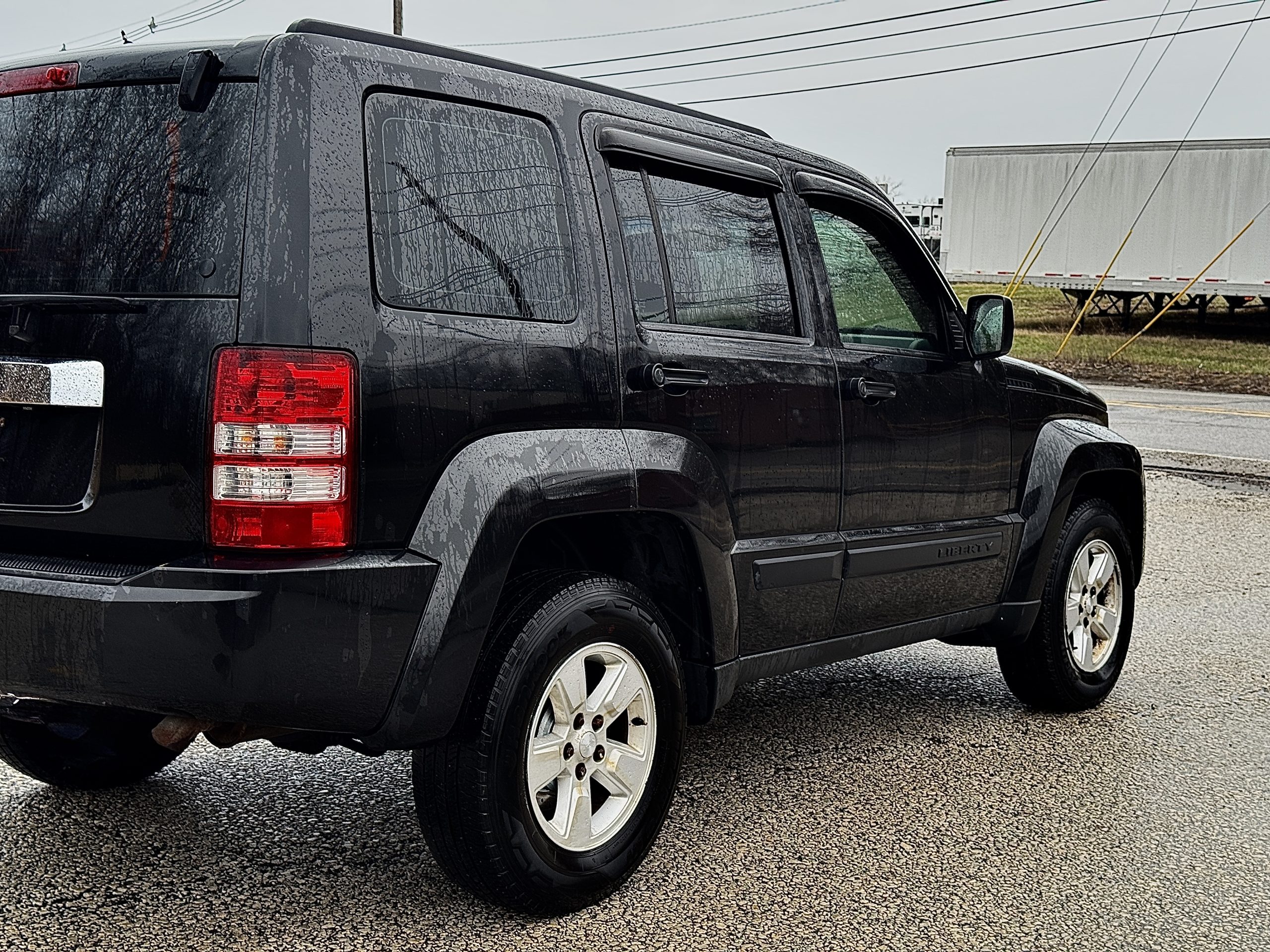 2010 Jeep Liberty Sport - Photo 4