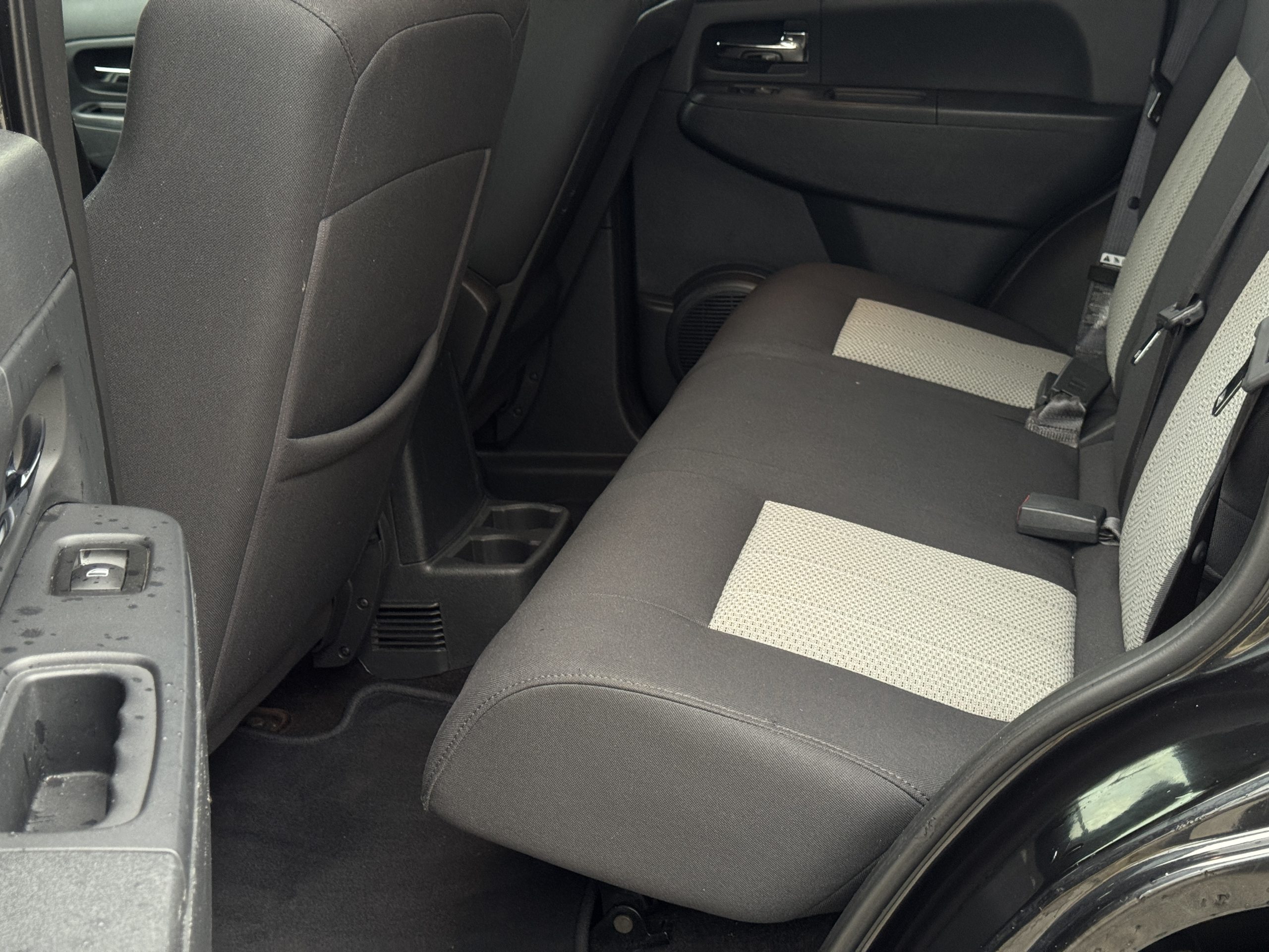 2010 Jeep Liberty Sport - Photo 10