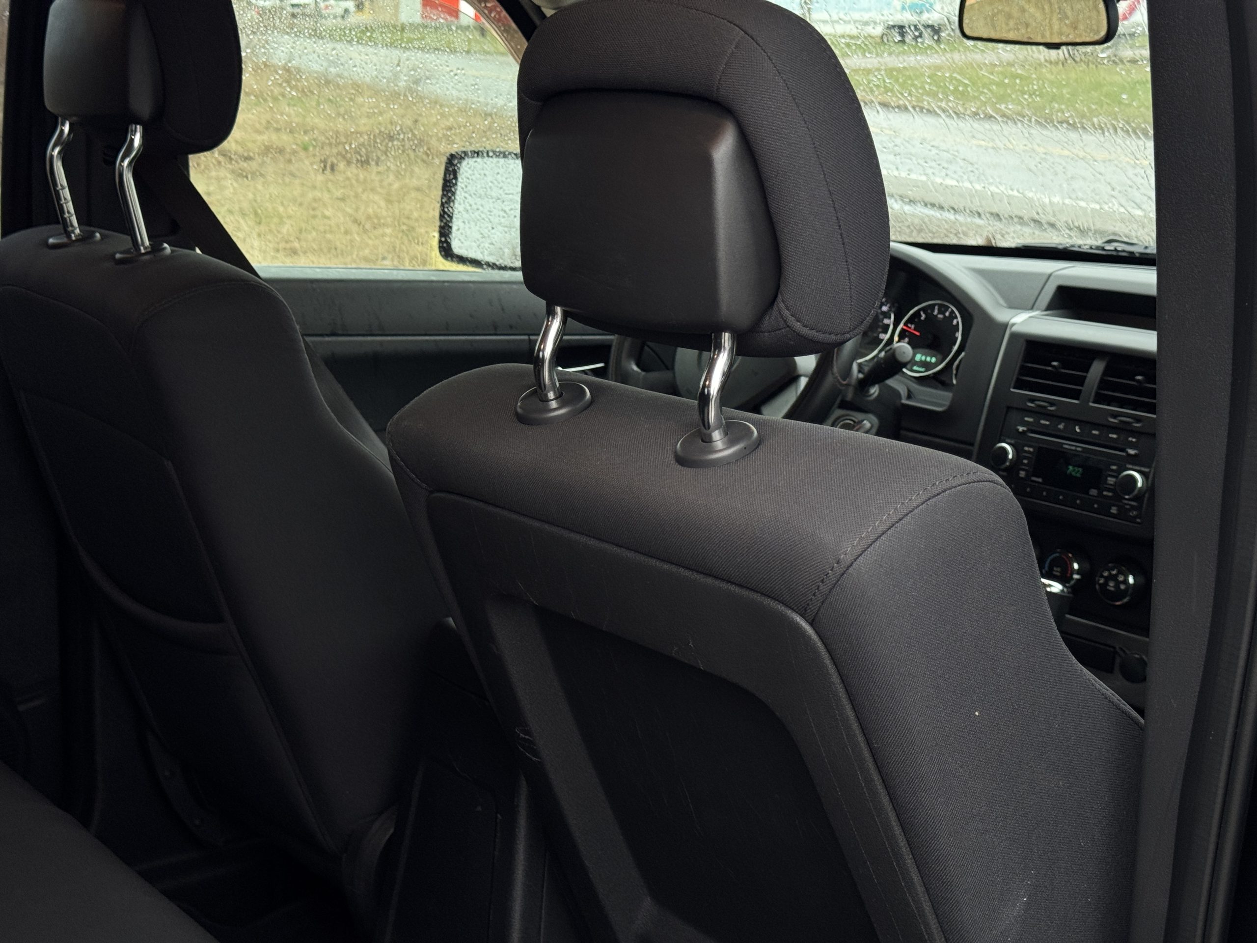 2010 Jeep Liberty Sport - Photo 15