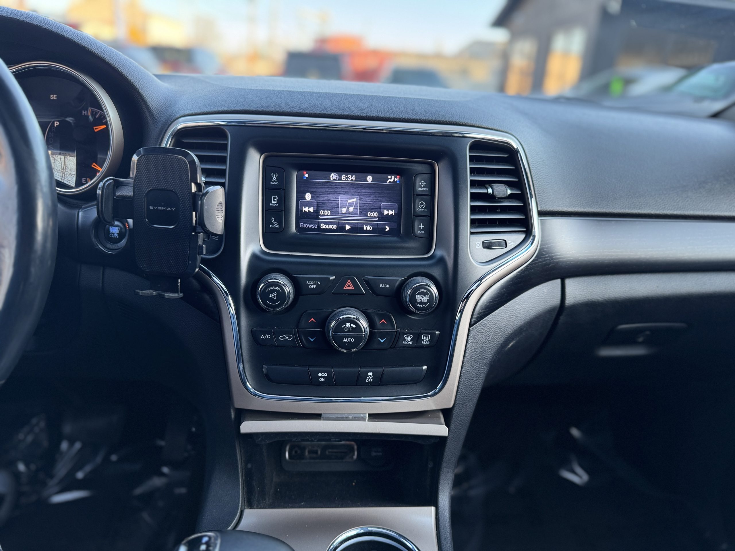 2014 Jeep Grand Cherokee Laredo - Photo 17