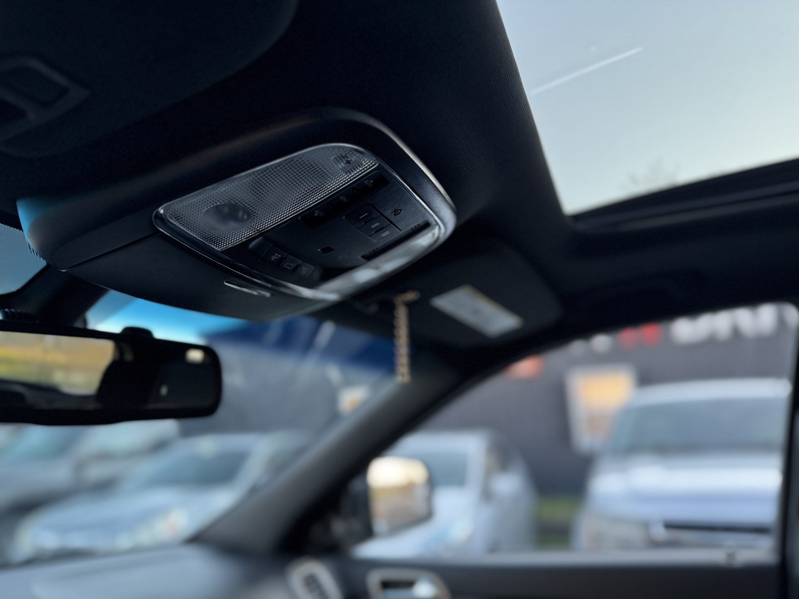 2014 Jeep Grand Cherokee Laredo - Photo 19