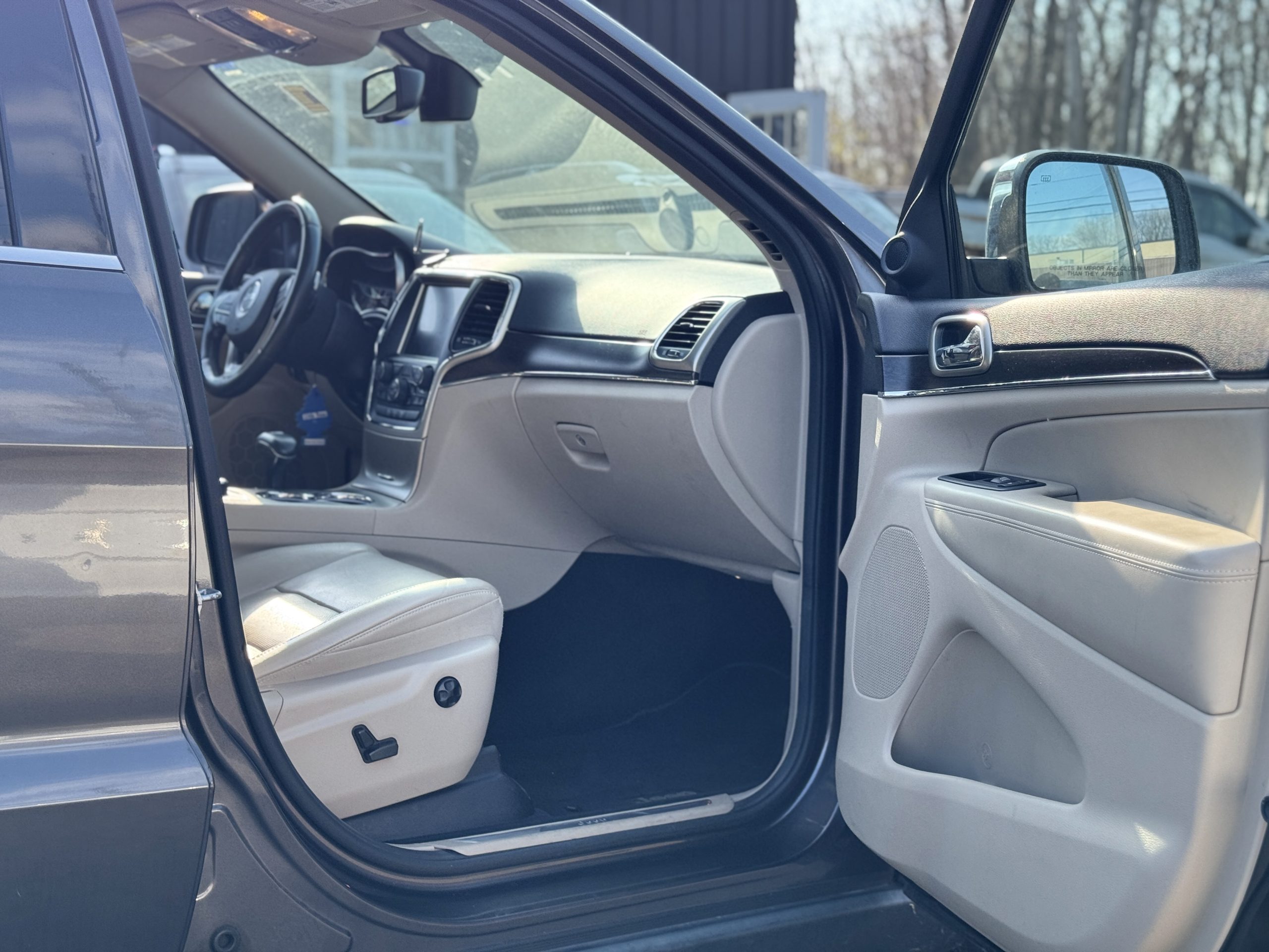 2015 Jeep Grand Cherokee Limited - Photo 11