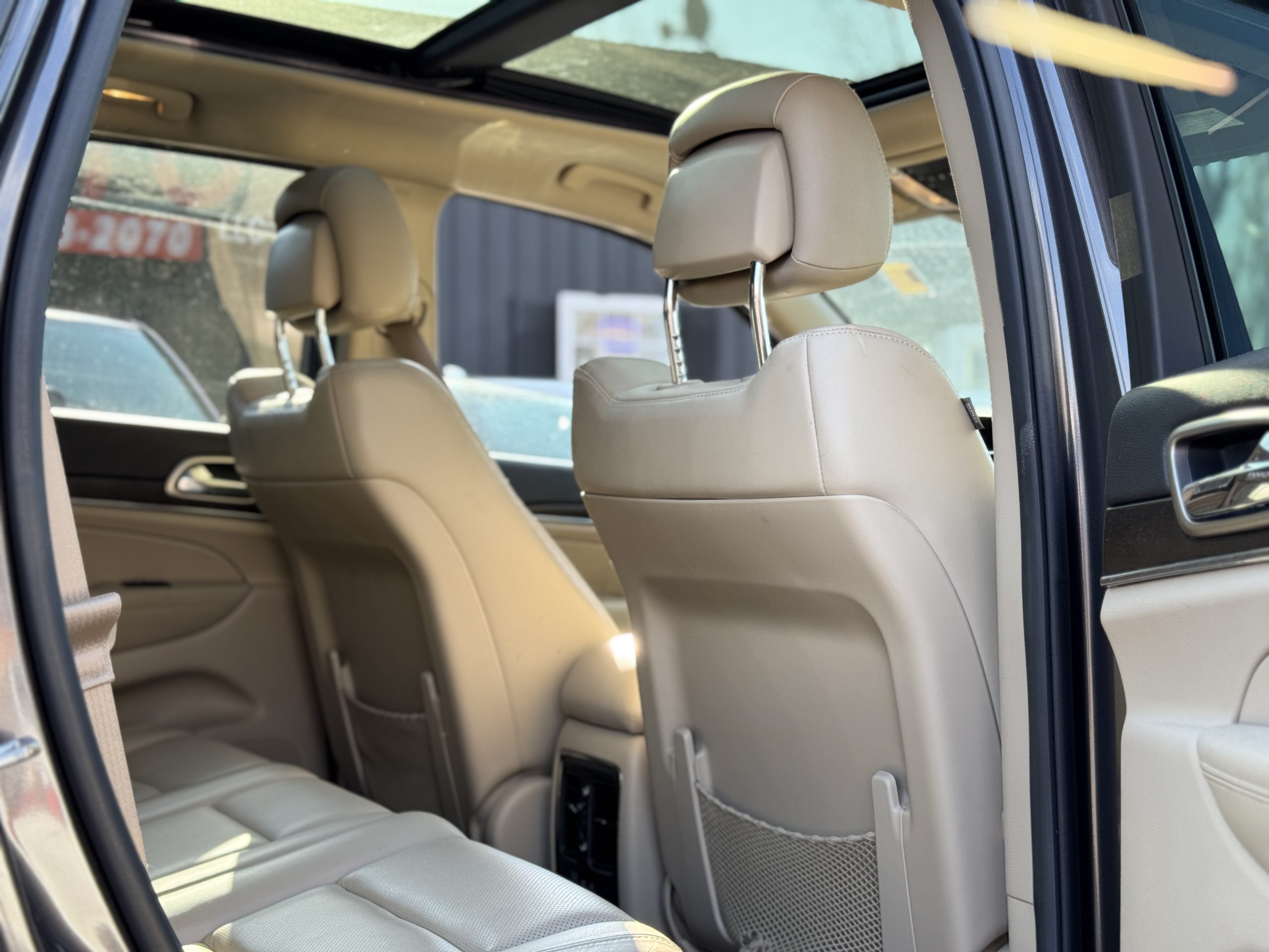2015 Jeep Grand Cherokee Limited - Photo 14