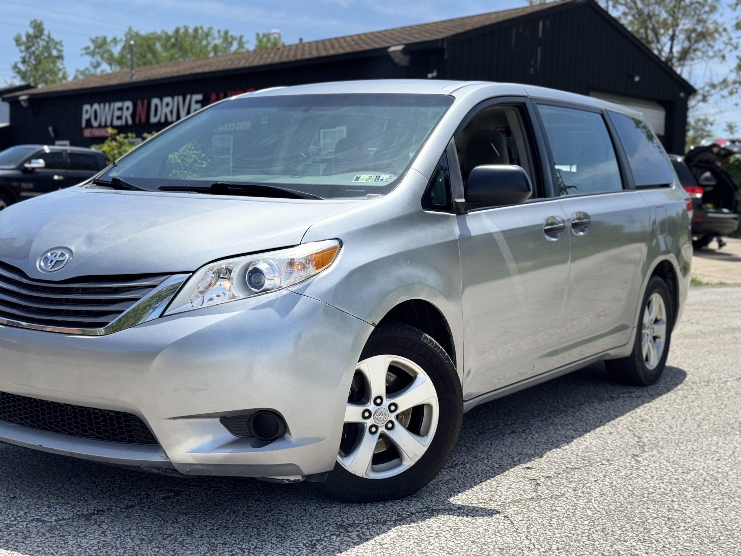 2011 Toyota Sienna's photo